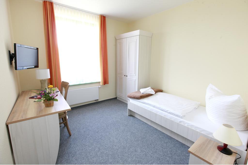 Hotel Landhof Liepe Liepe  Zimmer foto